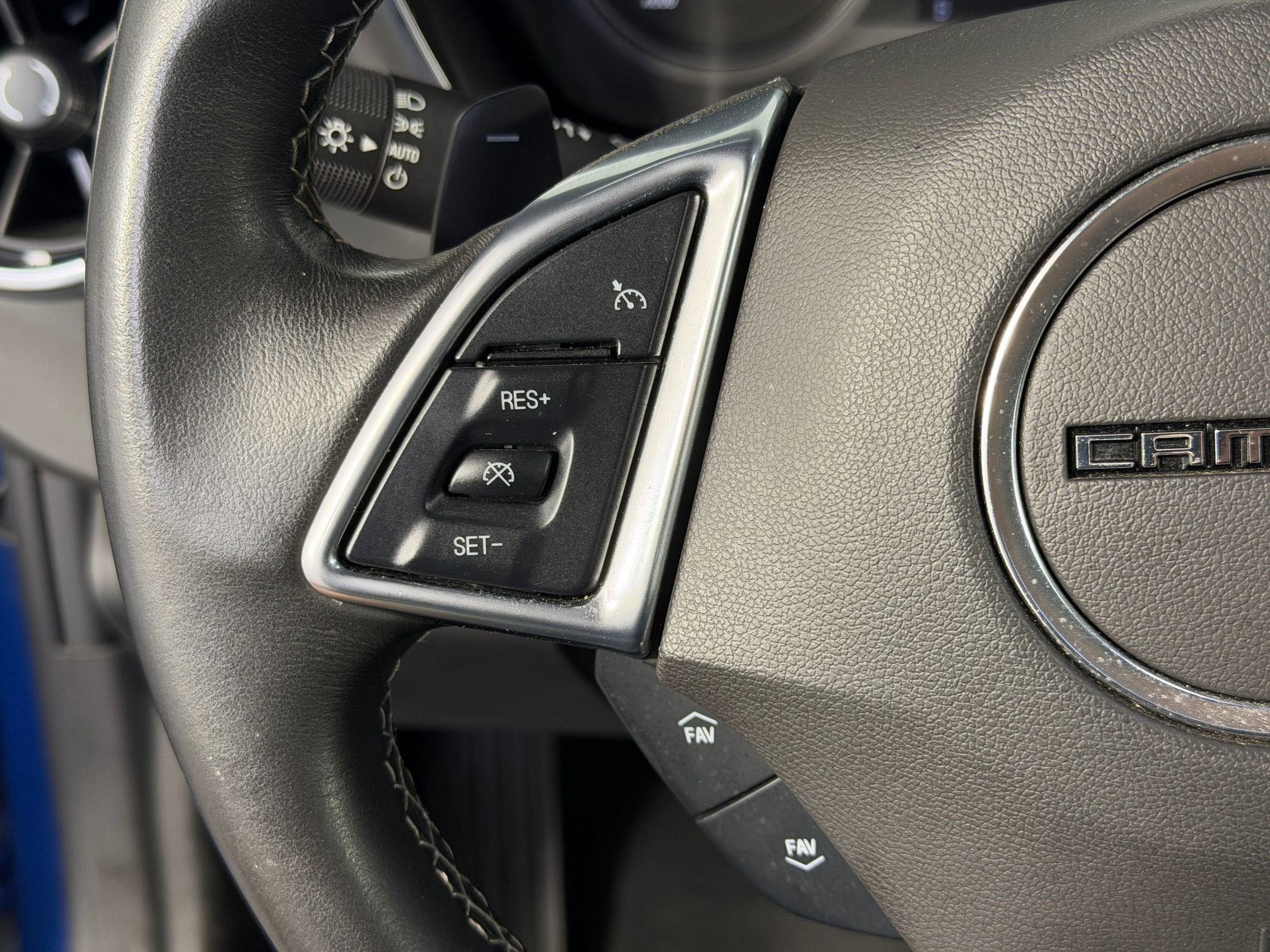 Used 2022 Chevrolet Camaro LT w/ RS Package image 14