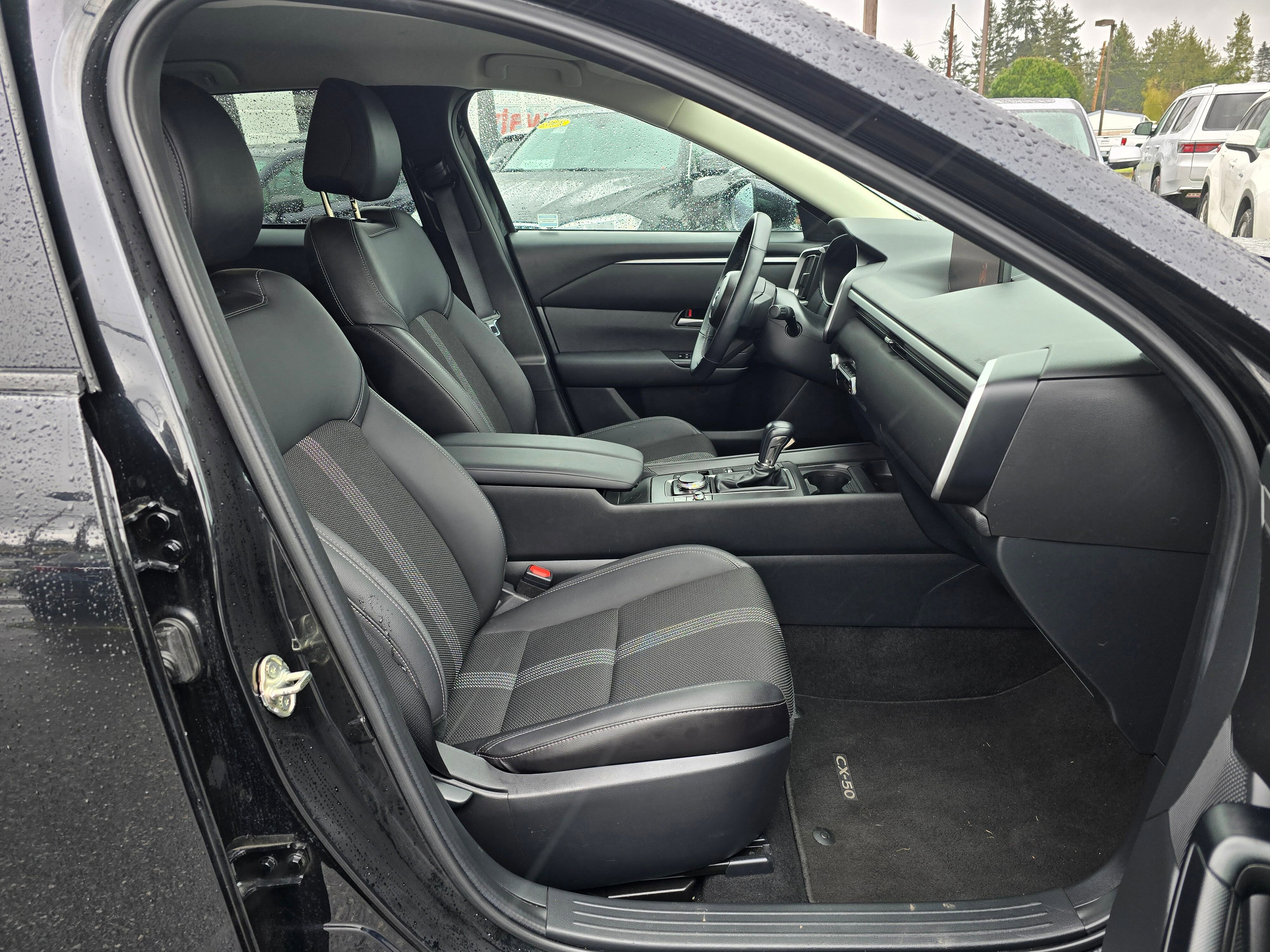 Used 2025 MAZDA CX-50 AWD 2.5 S w/ Weather Package image 11