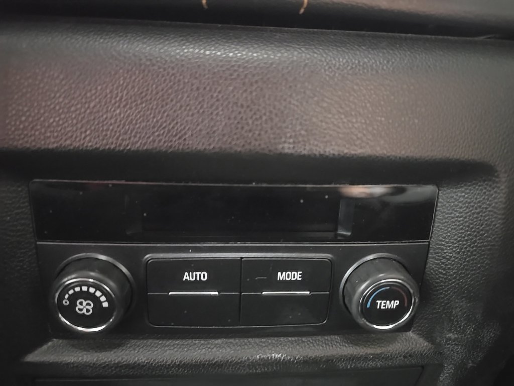 Used 2019 Chevrolet Traverse LT AWD/4WD image 30