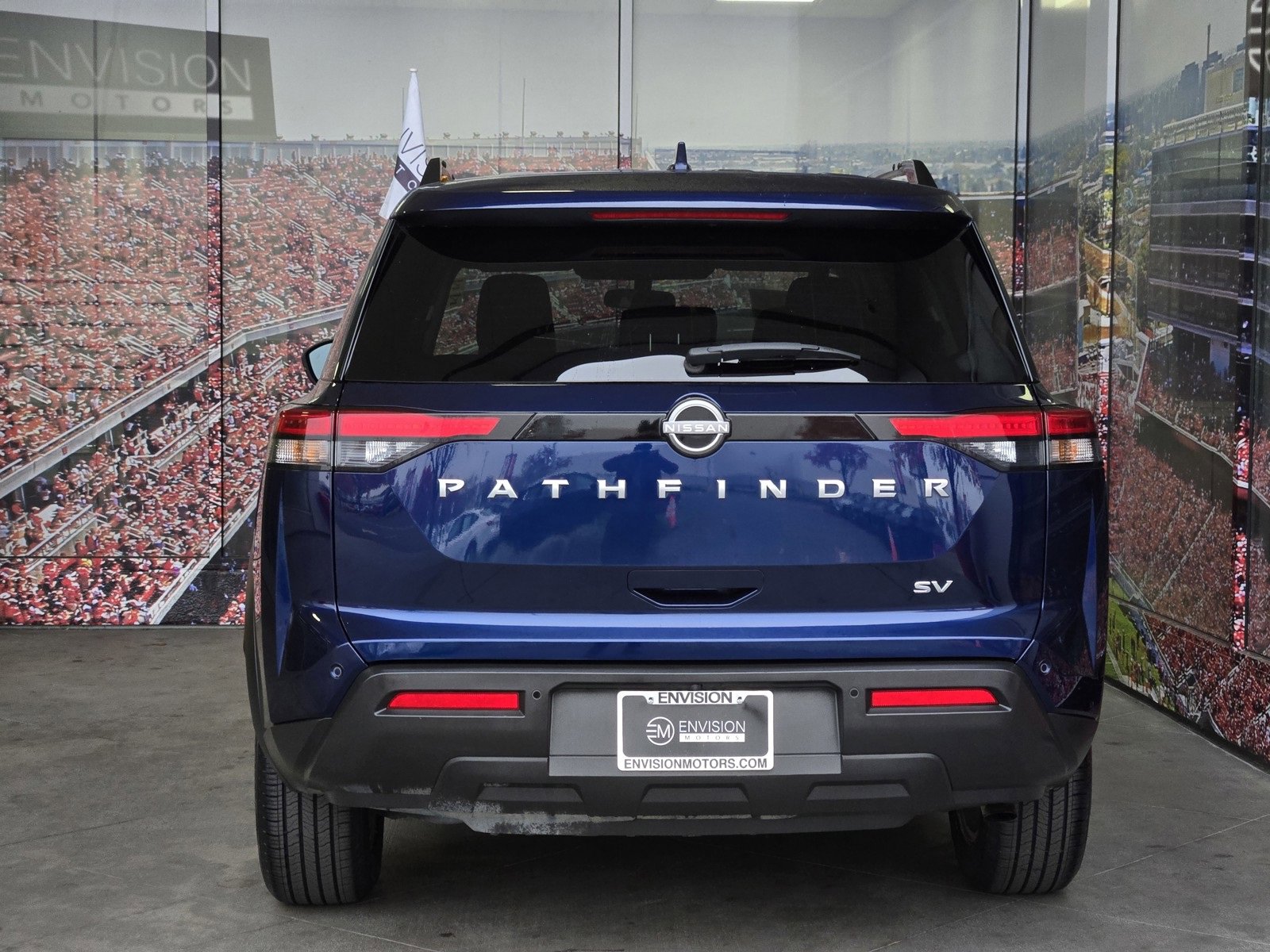 Used 2024 Nissan Pathfinder SV image 7