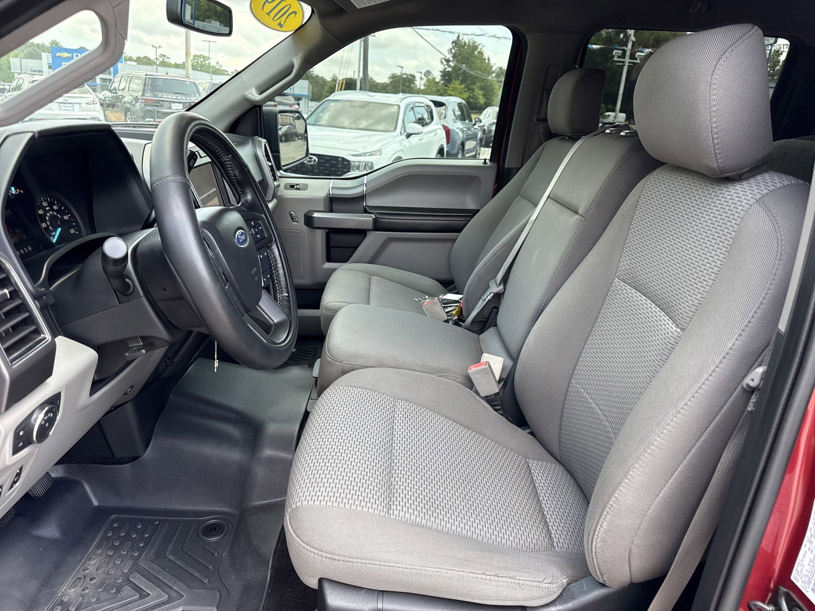 Used 2019 Ford F150 XLT w/ Equipment Group 302A Luxury AWD/4WD image 11