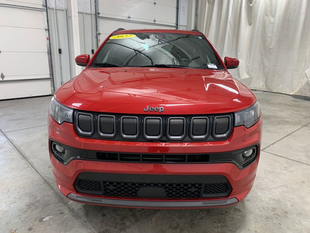 Used 2022 Jeep Compass Limited image 15