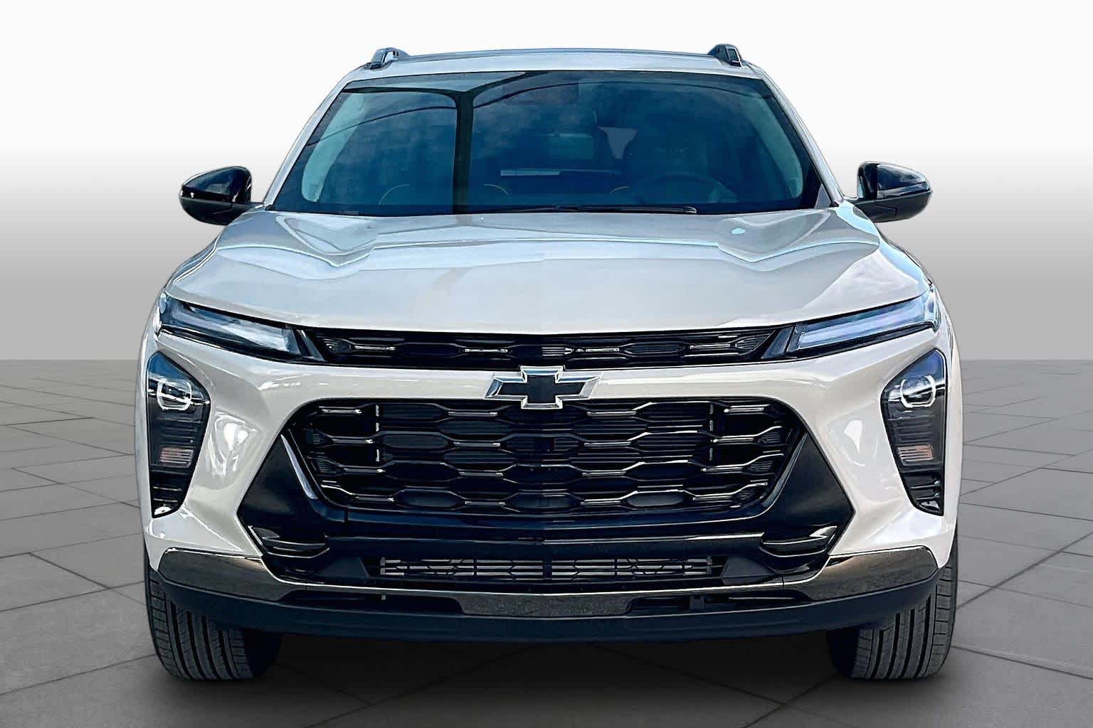 New 2026 Chevrolet Trax ACTIV w/ Driver Confidence Package FWD image 3