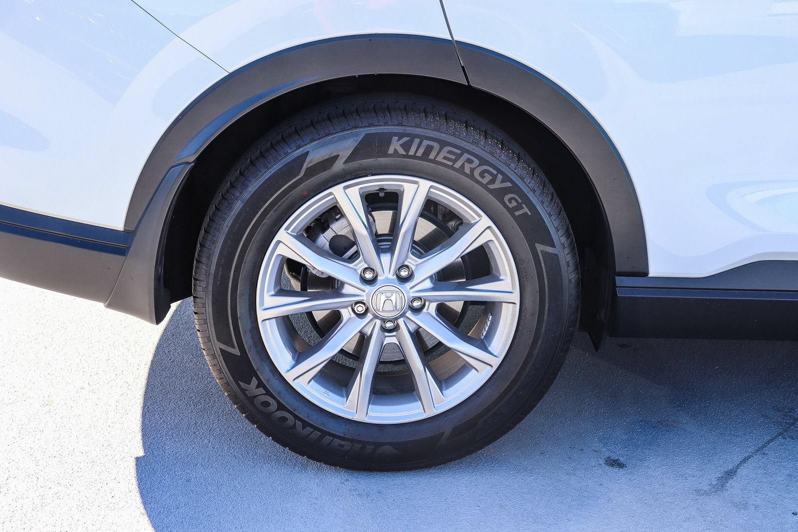 Used 2025 Honda CR-V EX-L image 9