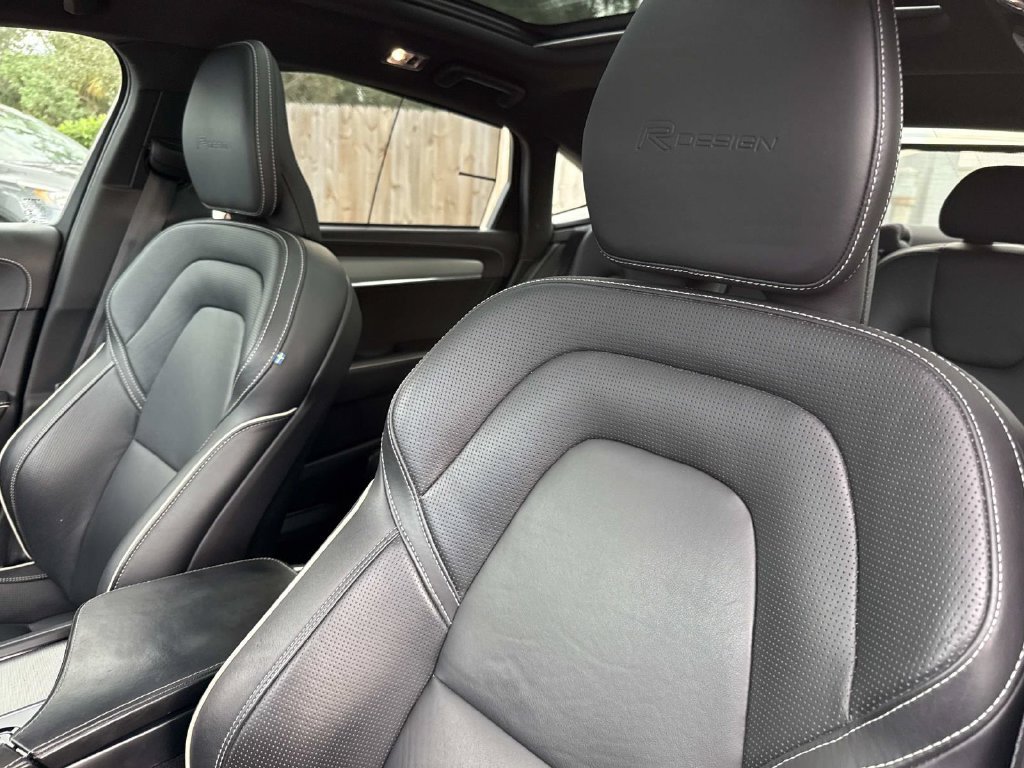 Used 2020 Volvo S90 T6 R-Design AWD/4WD image 27