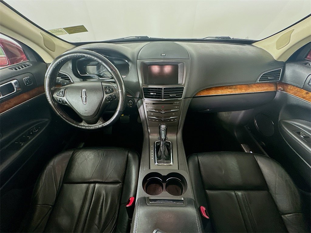 Used 2015 Lincoln MKT AWD w/ Equipment Group 201A image 10