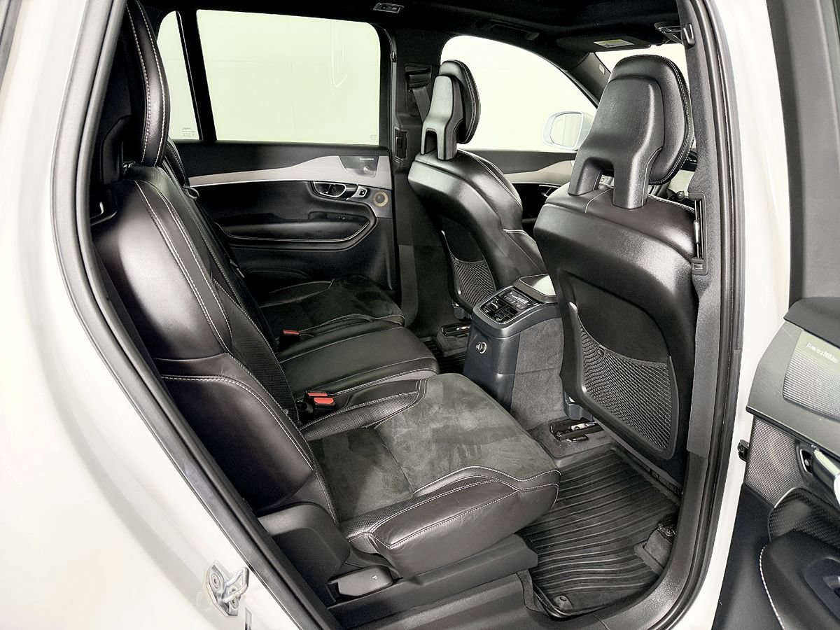 Used 2016 Volvo XC90 T8 R-Design w/ Vision Package AWD/4WD image 50