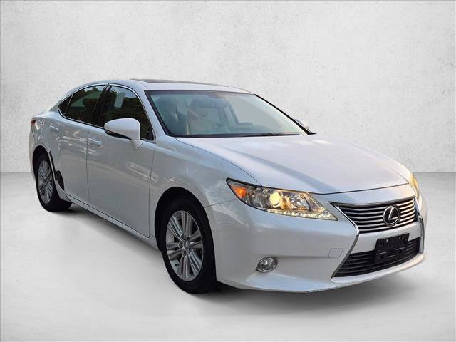 Used 2014 Lexus ES 350 w/ Premium Package FWD image 3