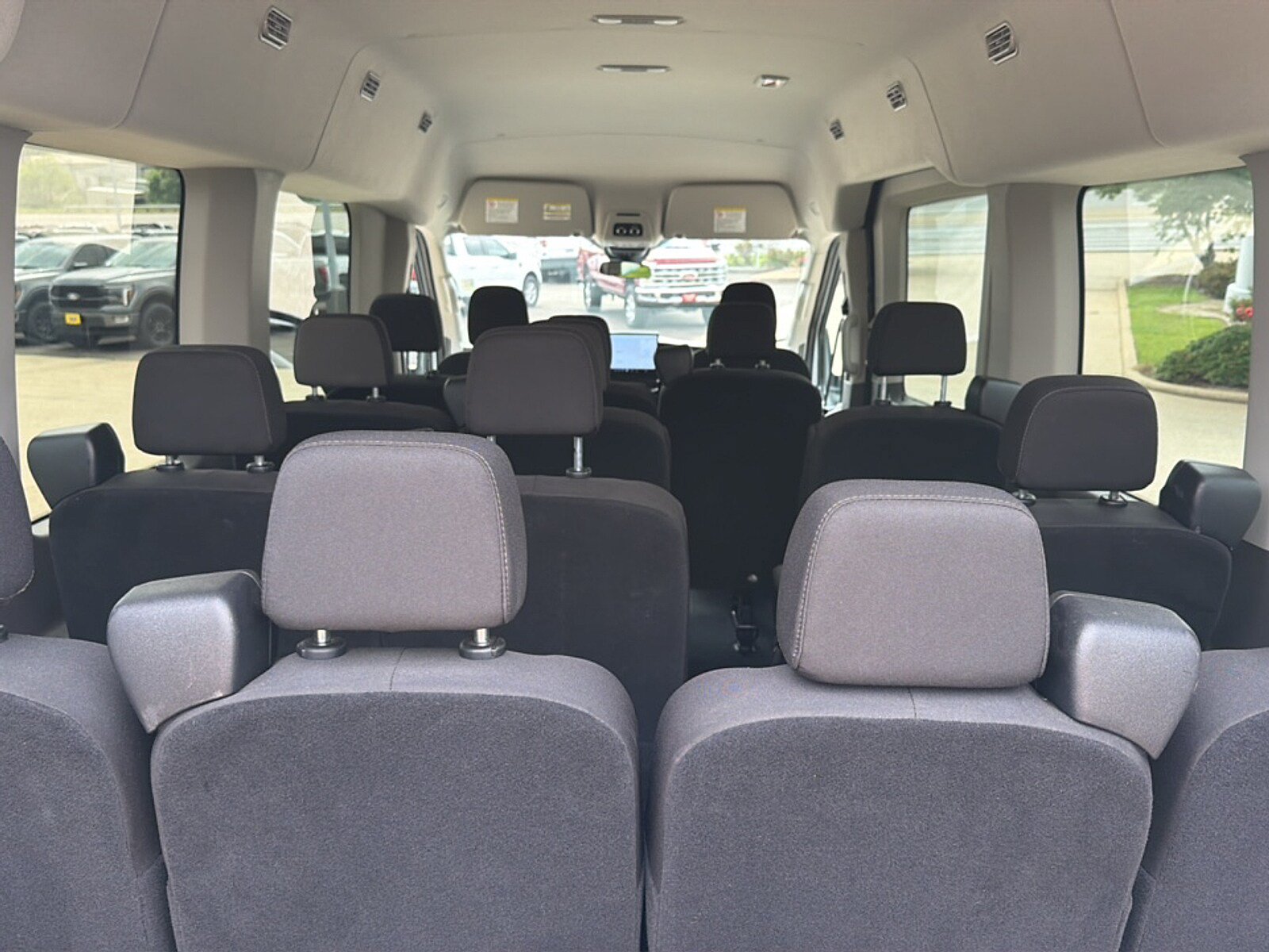 Used 2025 Ford Transit 350 XLT RWD image 8
