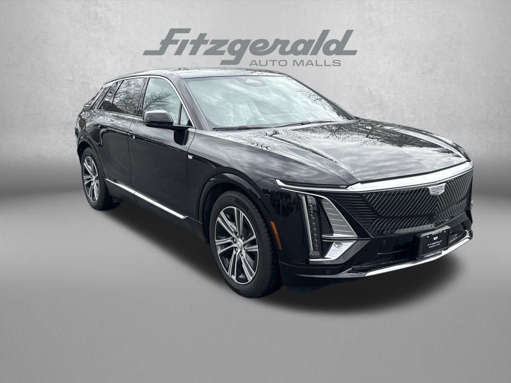New 2026 Cadillac Lyriq Premium Luxury