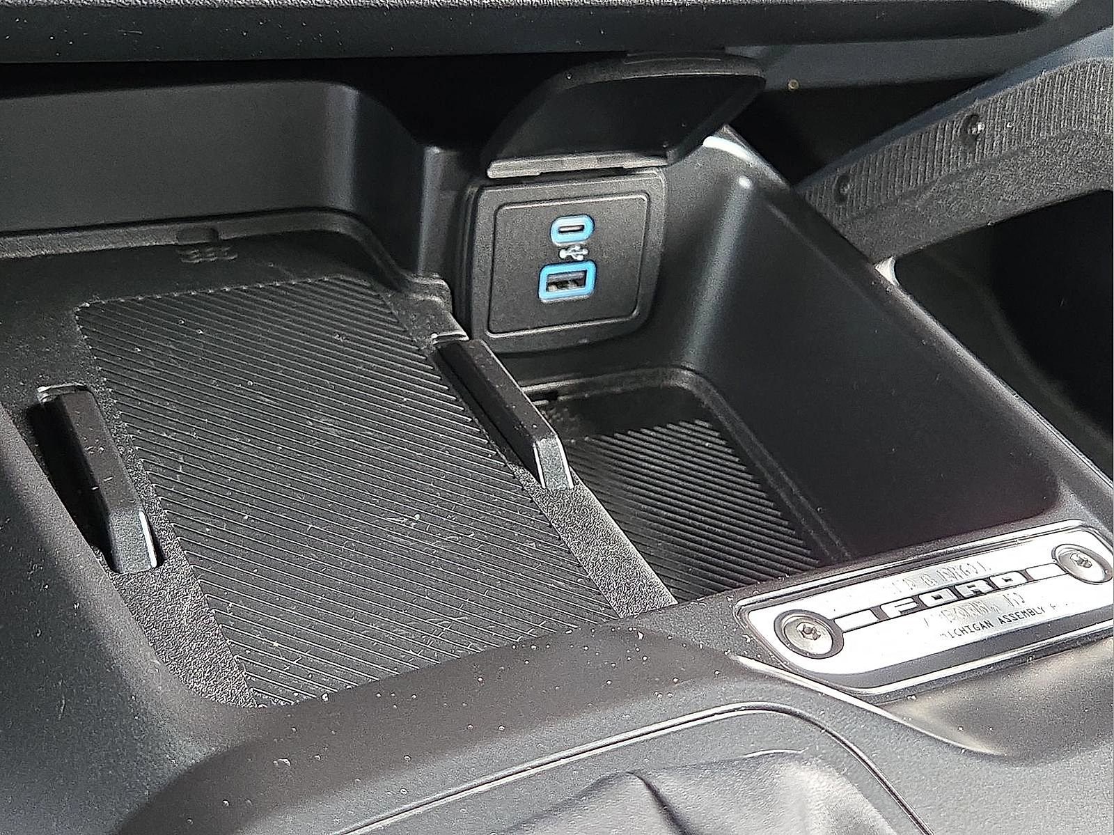 Certified 2025 Ford Bronco Badlands image 19