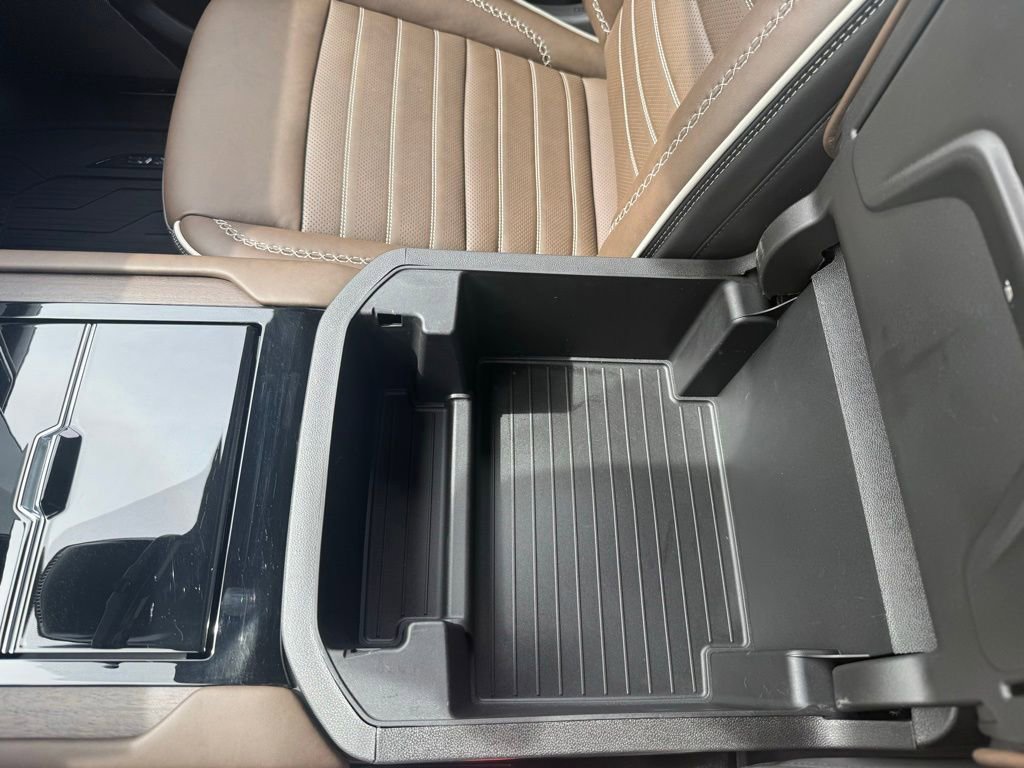 Used 2026 GMC Yukon Denali Ultimate w/ LPO, Floor Liner Package AWD/4WD image 14