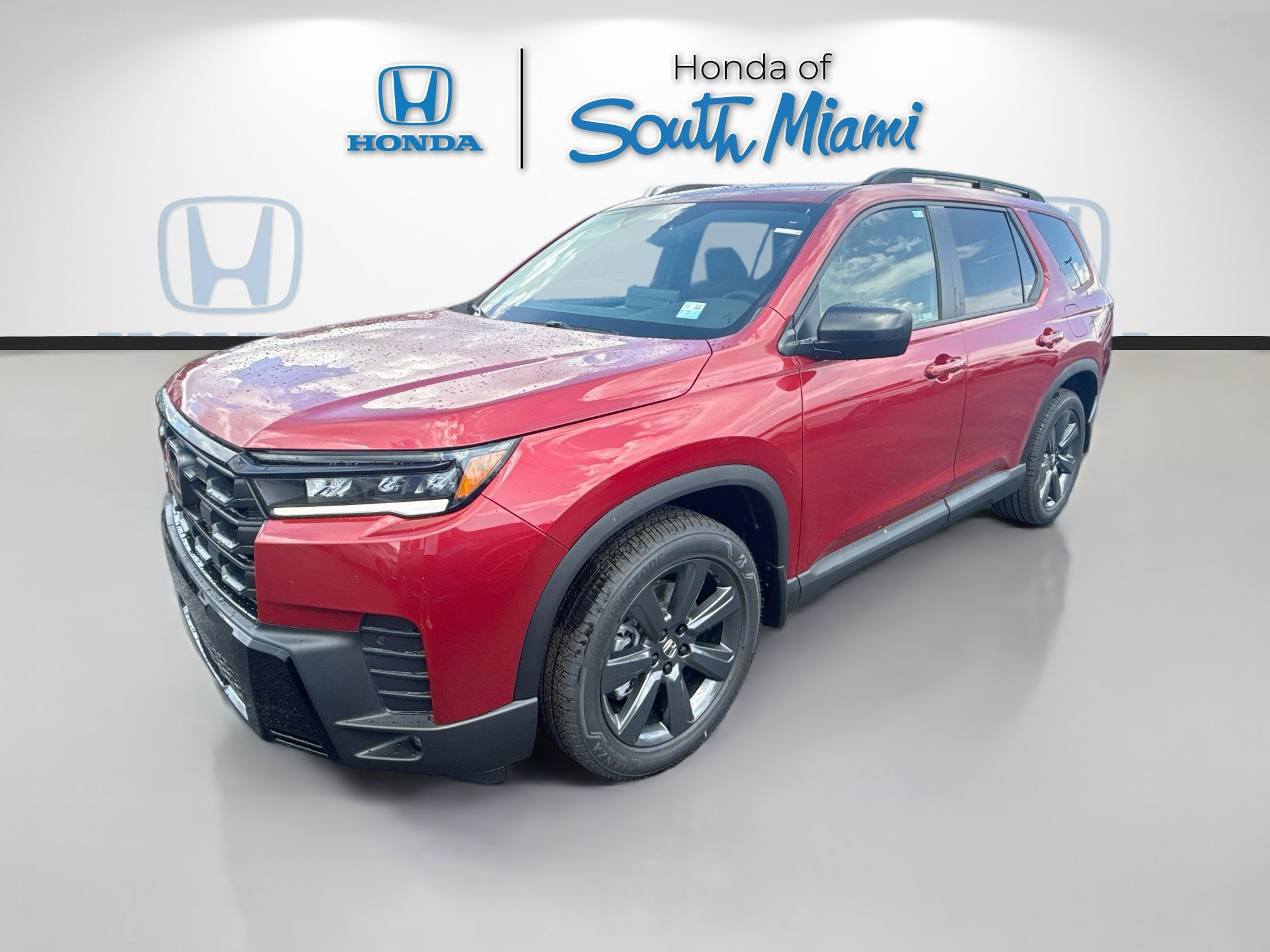 New 2026 Honda Pilot Sport image 3
