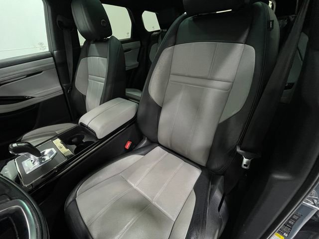 Used 2020 Land Rover Range Rover Evoque First Edition image 15