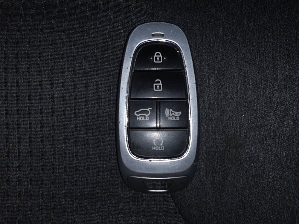 Used 2023 Hyundai Santa Fe SEL image 32