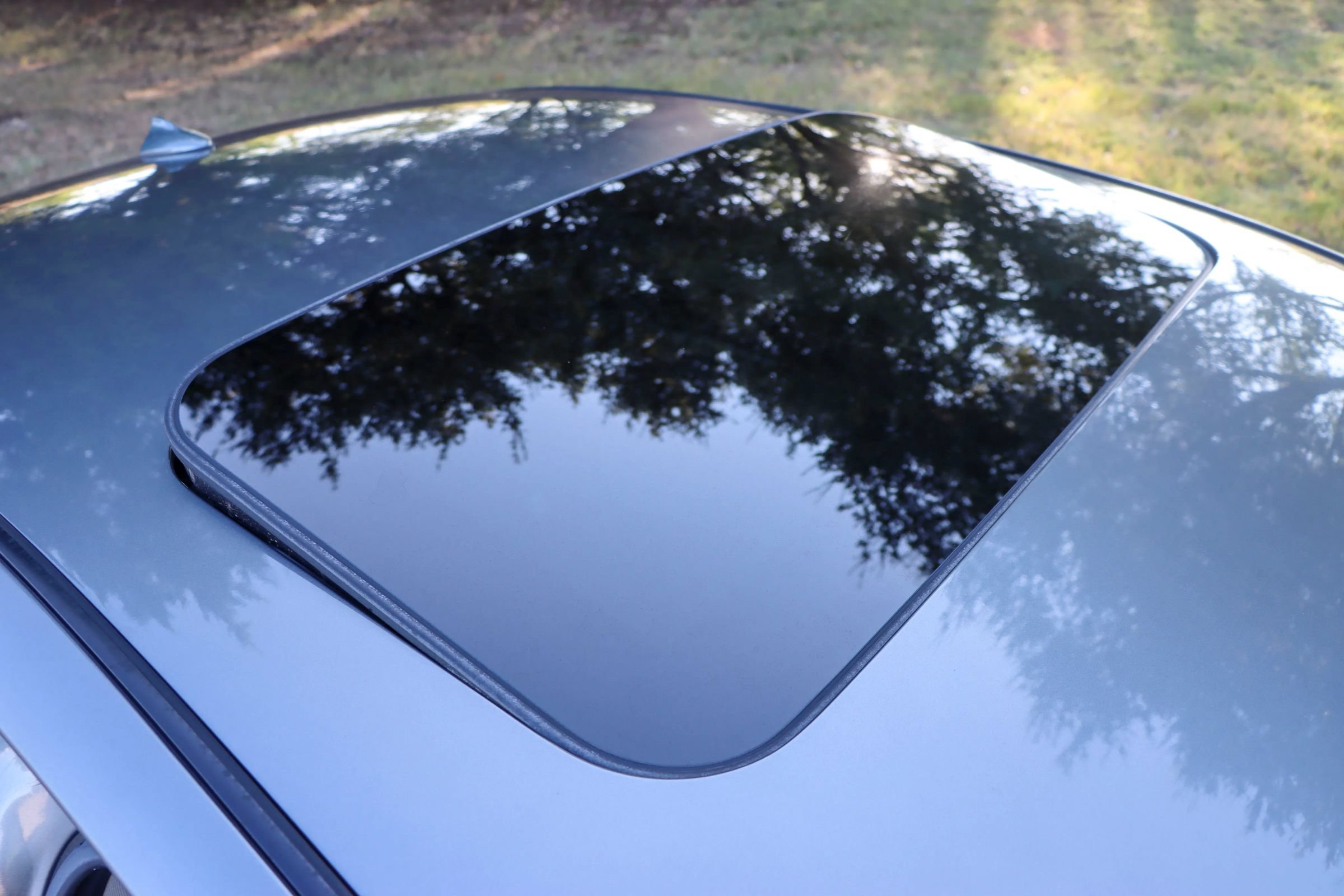 Used 2018 INFINITI Q50 Luxe RWD image 9