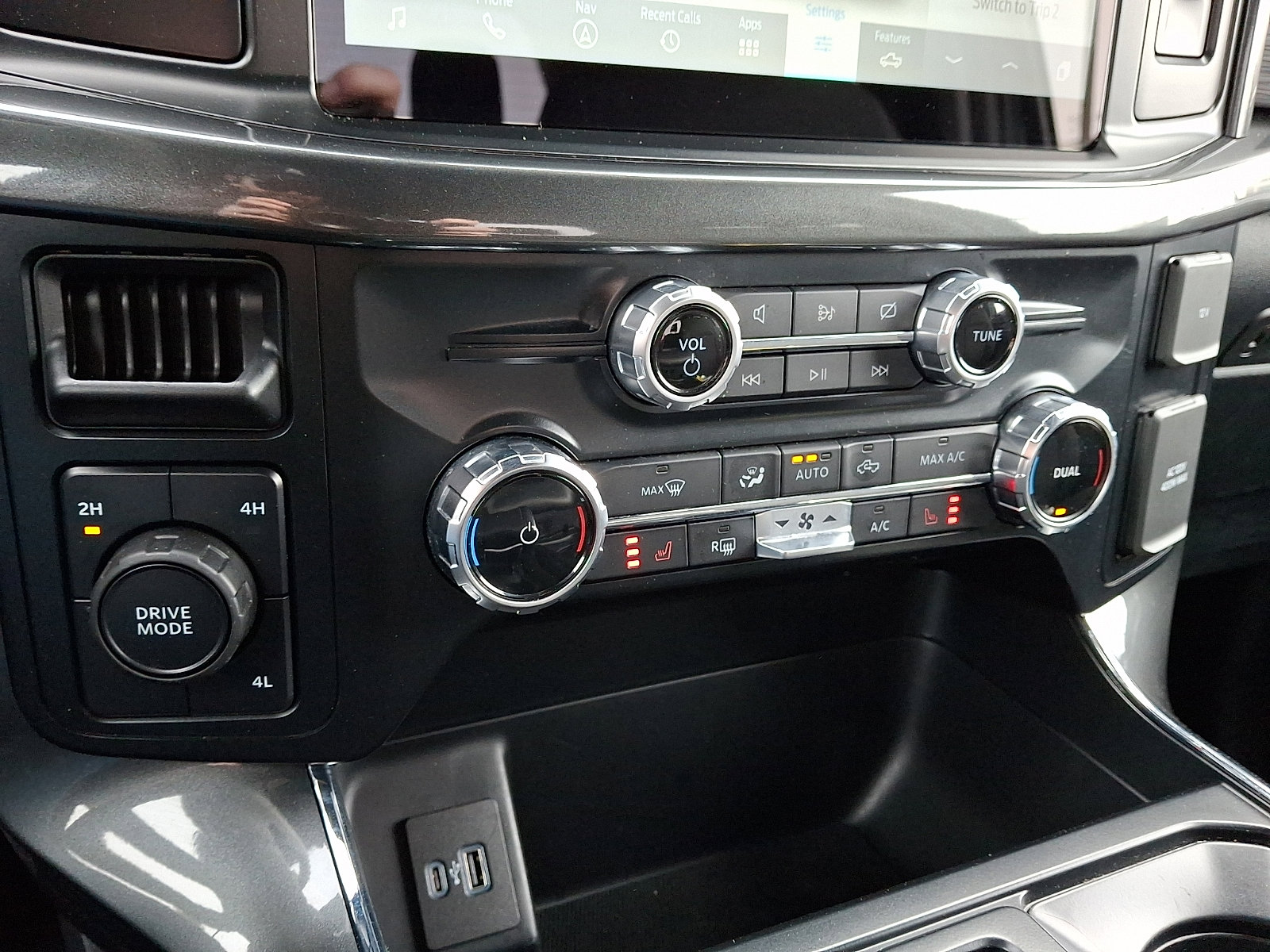 Certified 2023 Ford F150 XLT w/ Equipment Group 302A High image 18