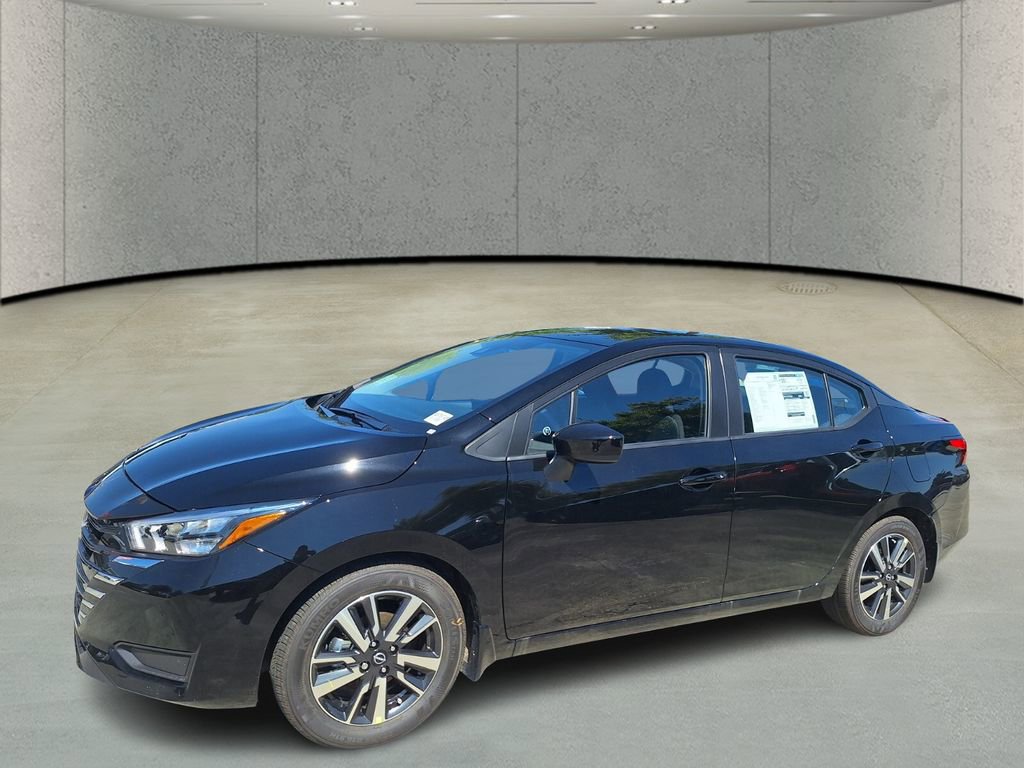 New 2025 Nissan Versa SV w/ Trunk Package