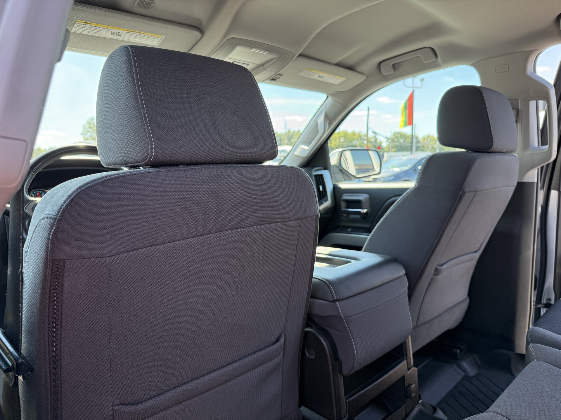 Used 2018 Chevrolet Silverado 1500 LT w/ All Star Edition AWD/4WD image 30