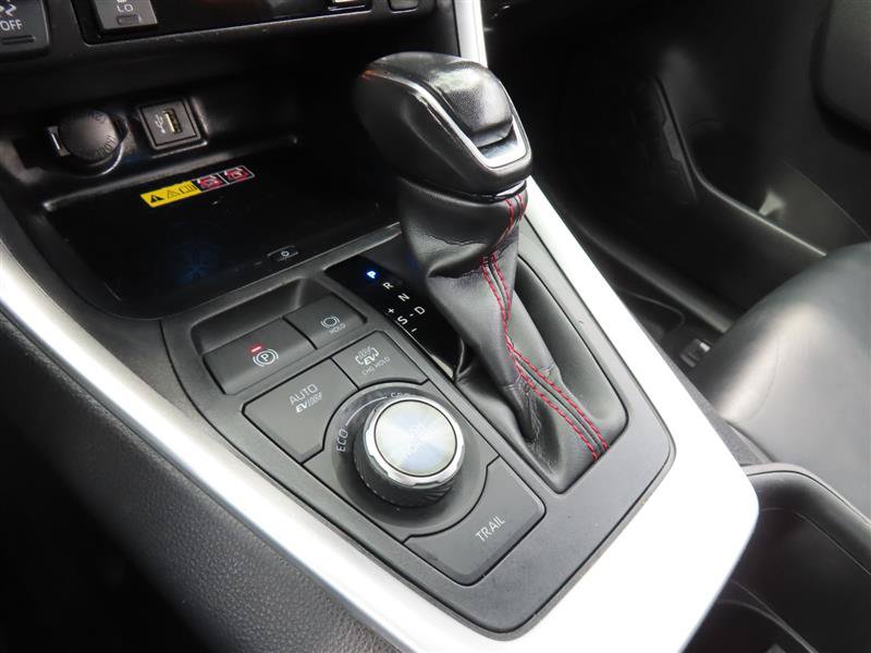 Used 2023 Toyota RAV4 XSE AWD/4WD image 25