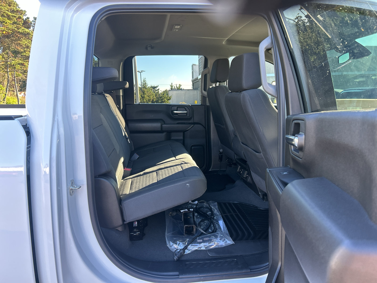 Used 2025 Chevrolet Silverado 2500 Custom w/ Custom Value Package AWD/4WD image 29