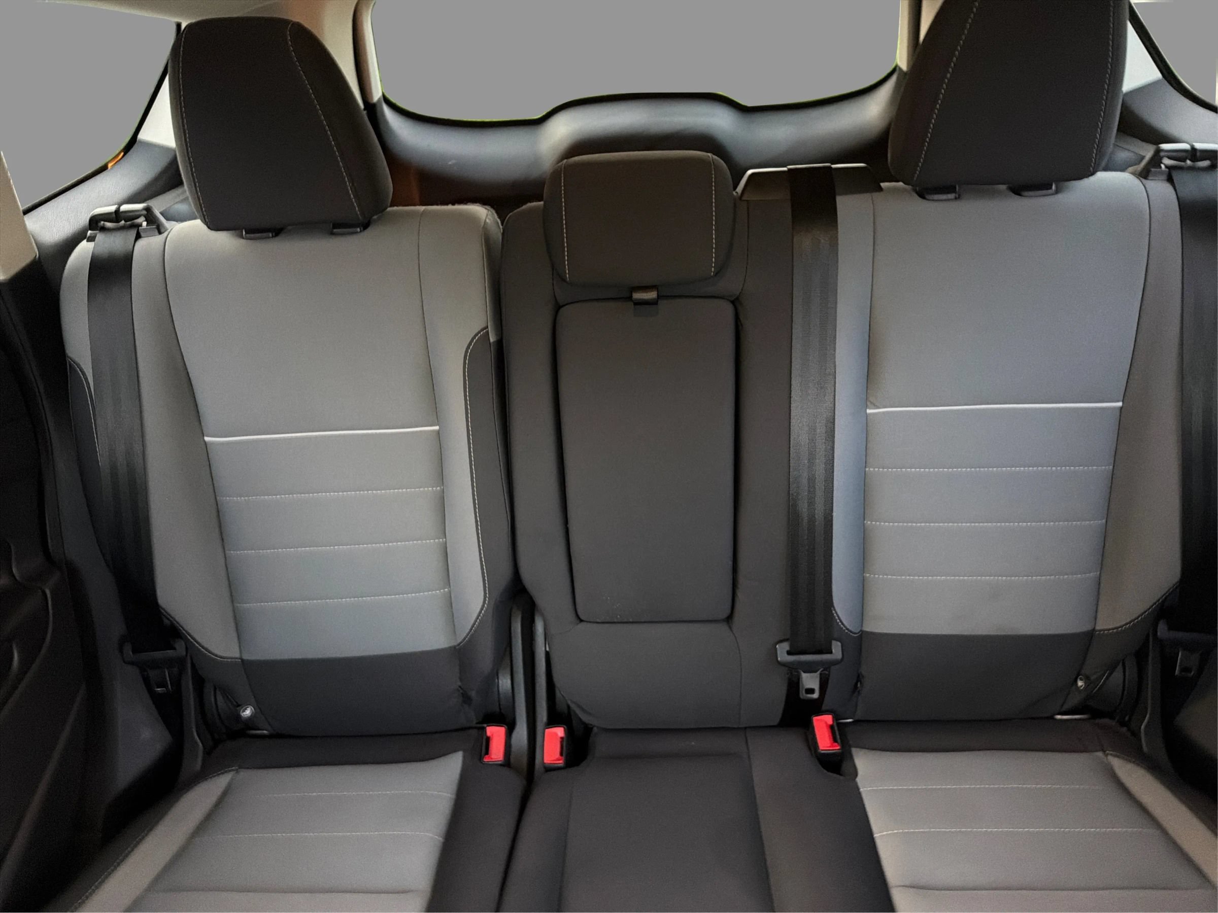 Used 2015 Ford Escape SE FWD image 17
