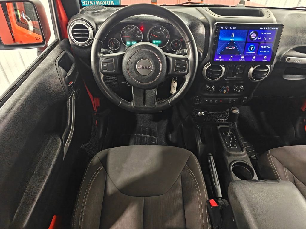 Used 2015 Jeep Wrangler Unlimited Sahara w/ Dual Top Group image 3