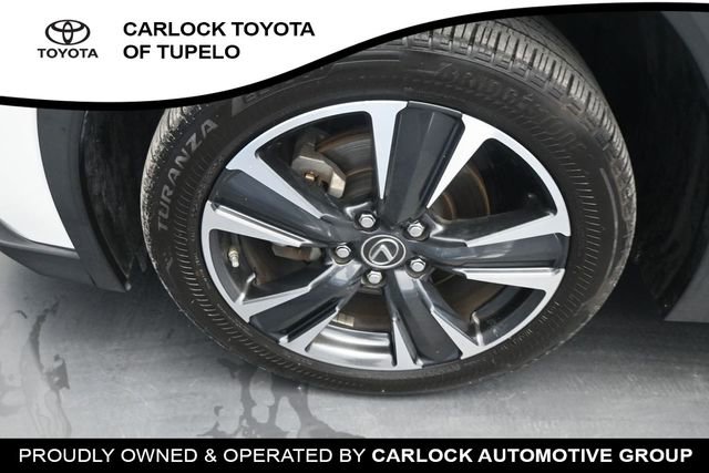 Used 2022 Lexus UX 200 w/ Accessory Package (Z1) FWD image 43