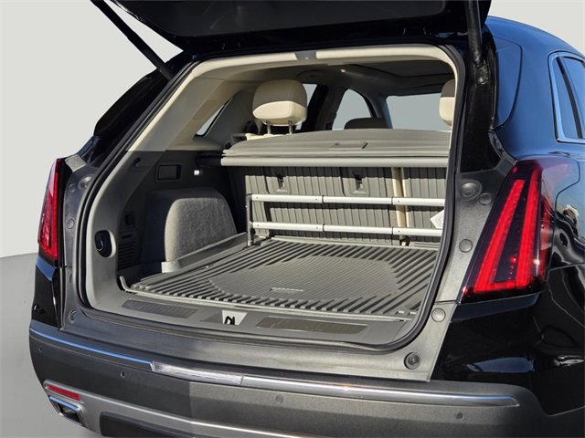 New 2025 Cadillac XT5 Premium Luxury image 17