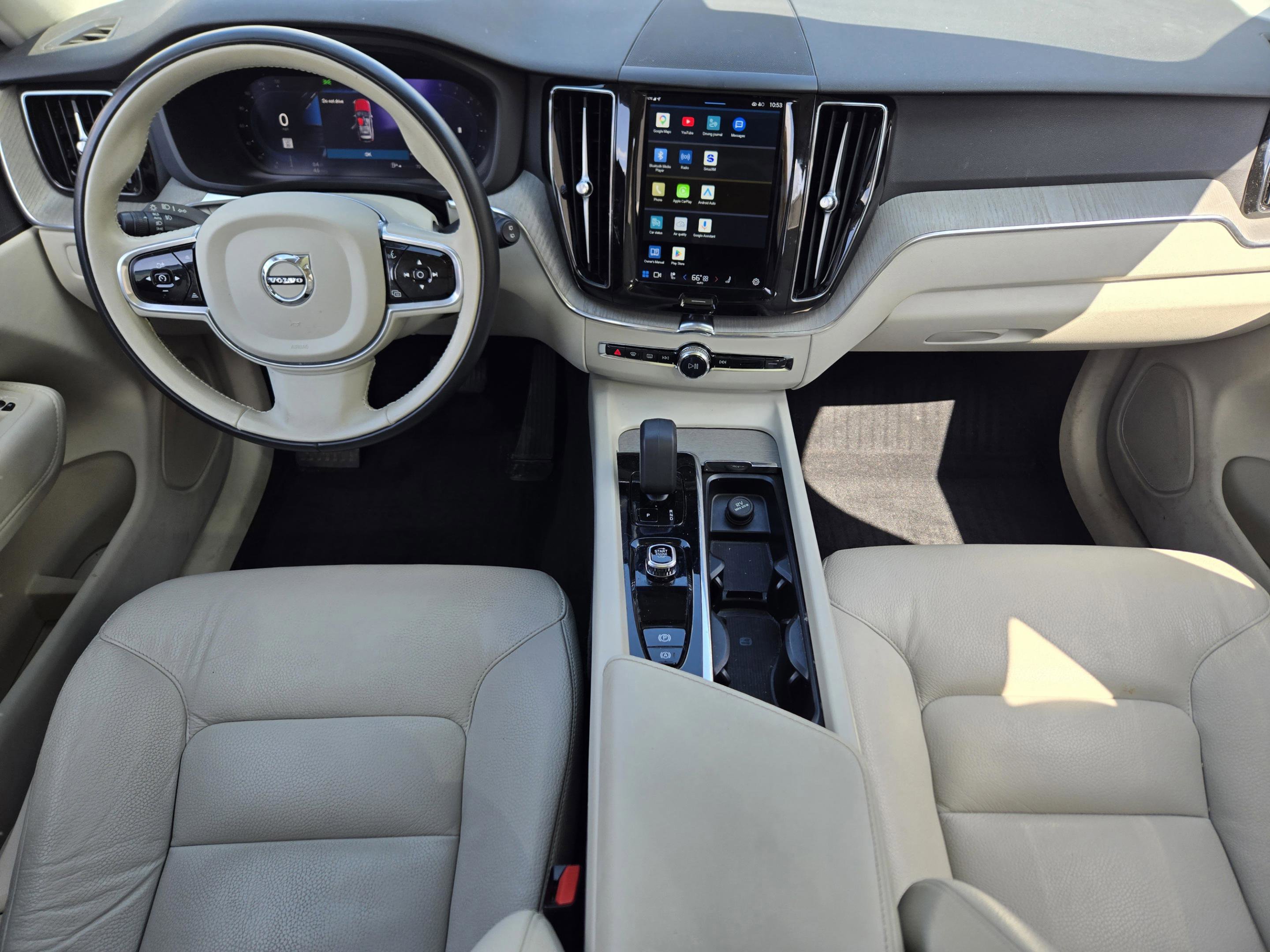 Used 2023 Volvo XC60 B5 Plus w/ Climate Package image 21