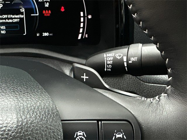 Certified 2025 Toyota Camry SE image 31