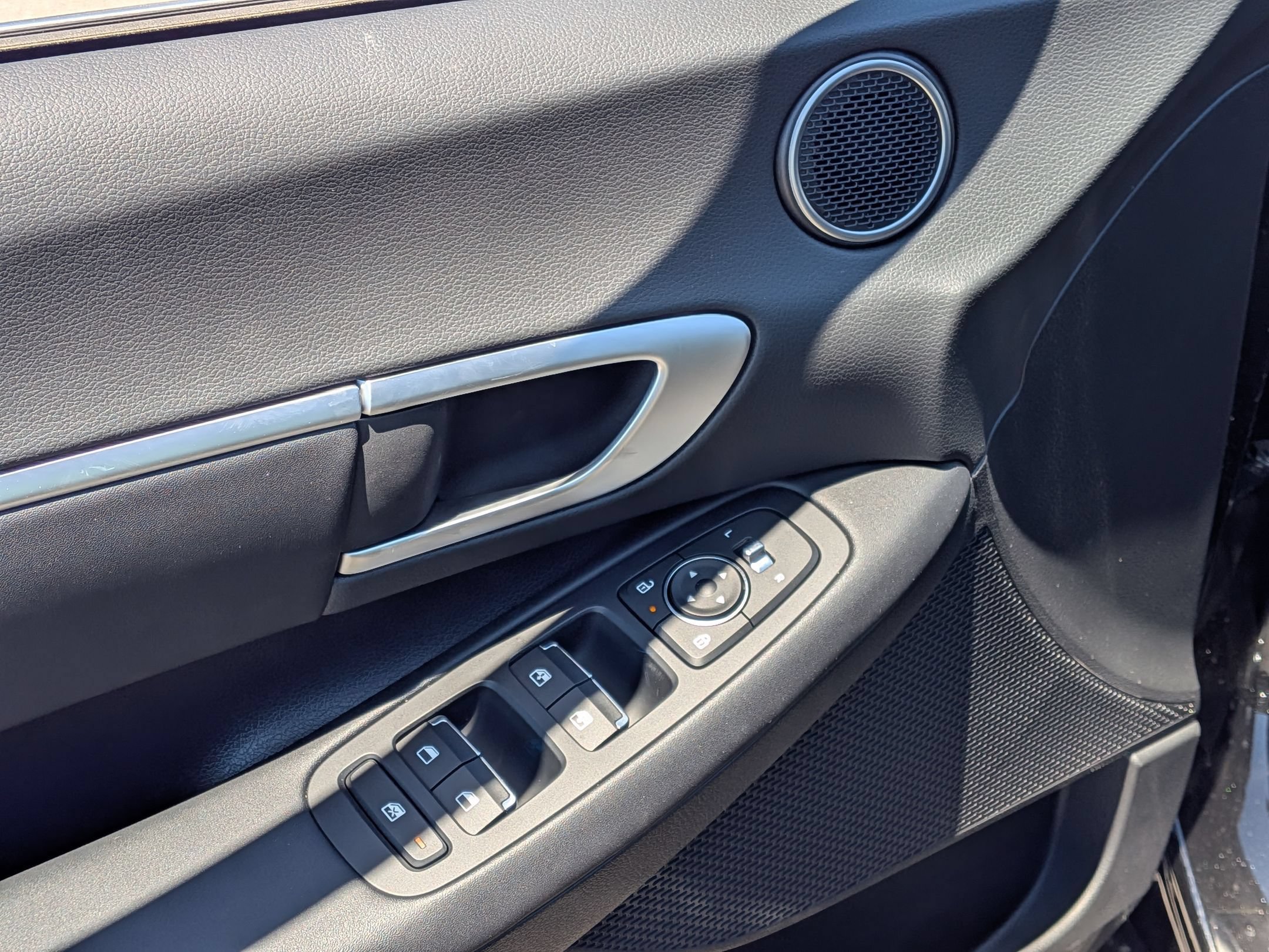 New 2026 Hyundai Sonata SEL FWD image 16