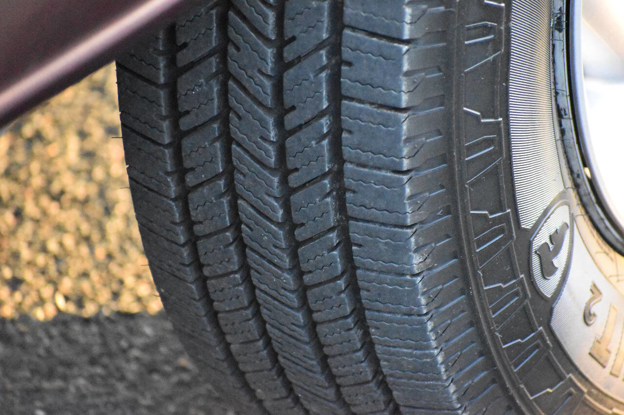 Used 2008 Ford E-350 and Econoline 350 XLT image 25