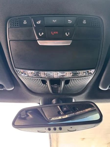 Used 2015 Mercedes-Benz C 300 4MATIC Sedan image 41