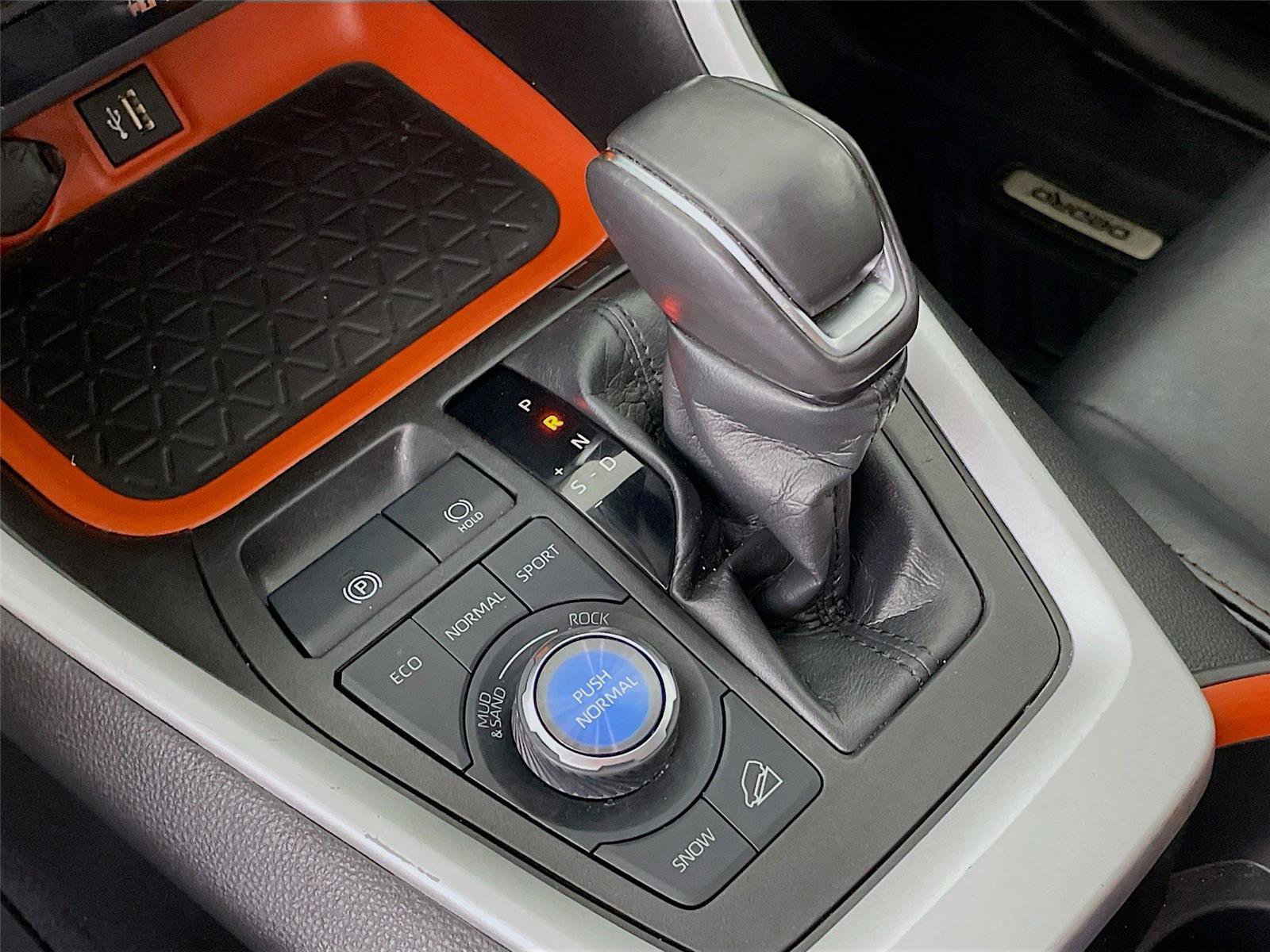 Used 2023 Toyota RAV4 Adventure image 19