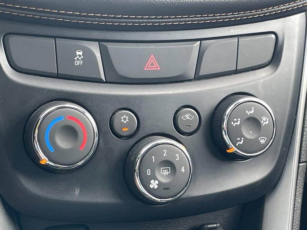 Used 2019 Chevrolet Trax LT image 19