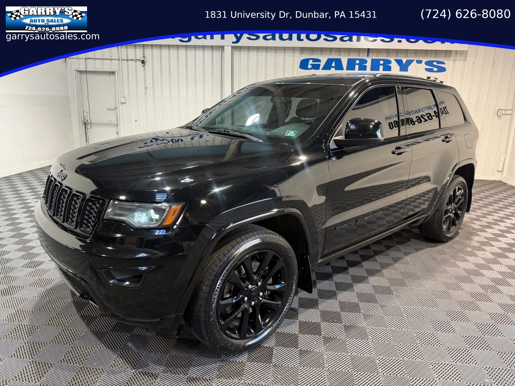 Used 2021 Jeep Grand Cherokee Laredo X AWD/4WD image 1