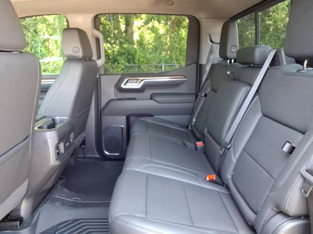 New 2026 Chevrolet Silverado 1500 LT Trail Boss w/ Safety Package AWD/4WD image 17