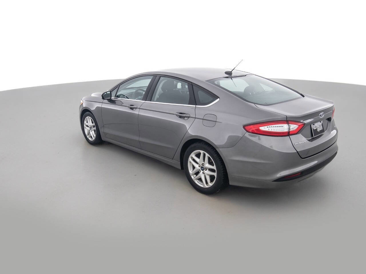 Used 2013 Ford Fusion SE image 7