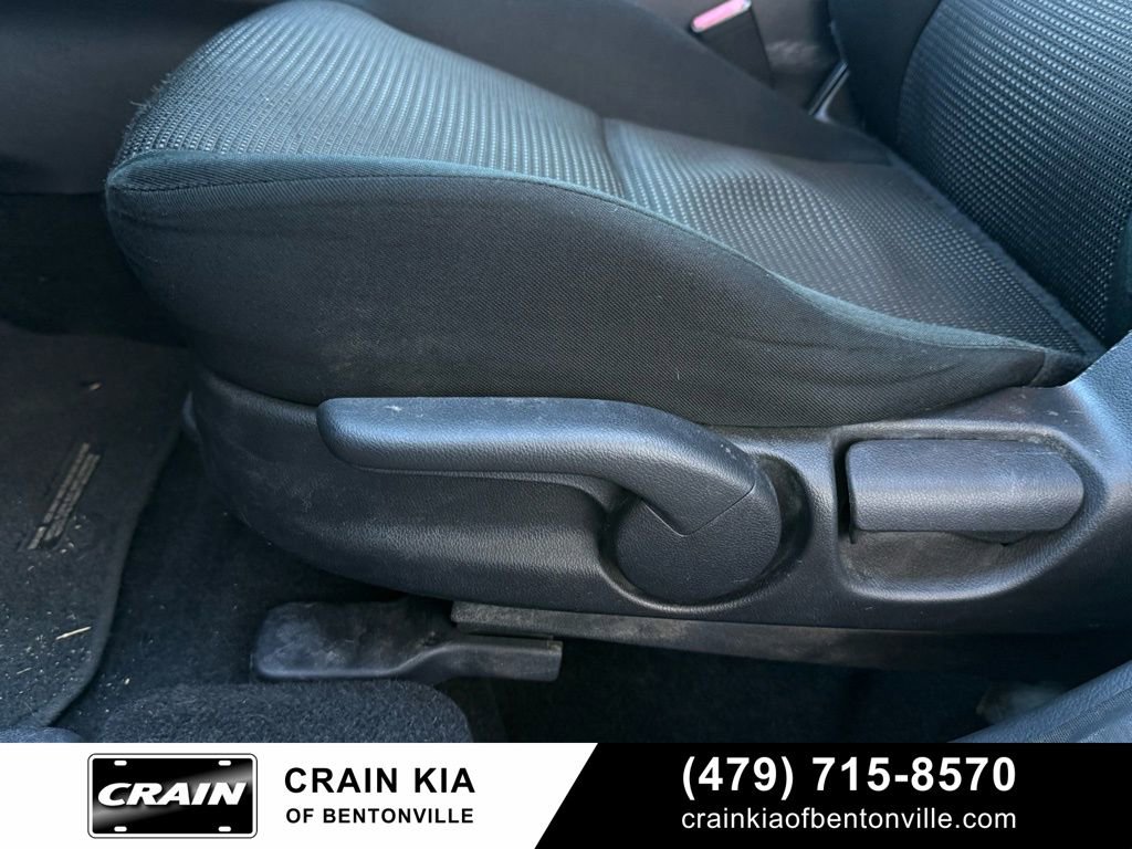 Used 2012 MAZDA MAZDA3 i Sport image 11