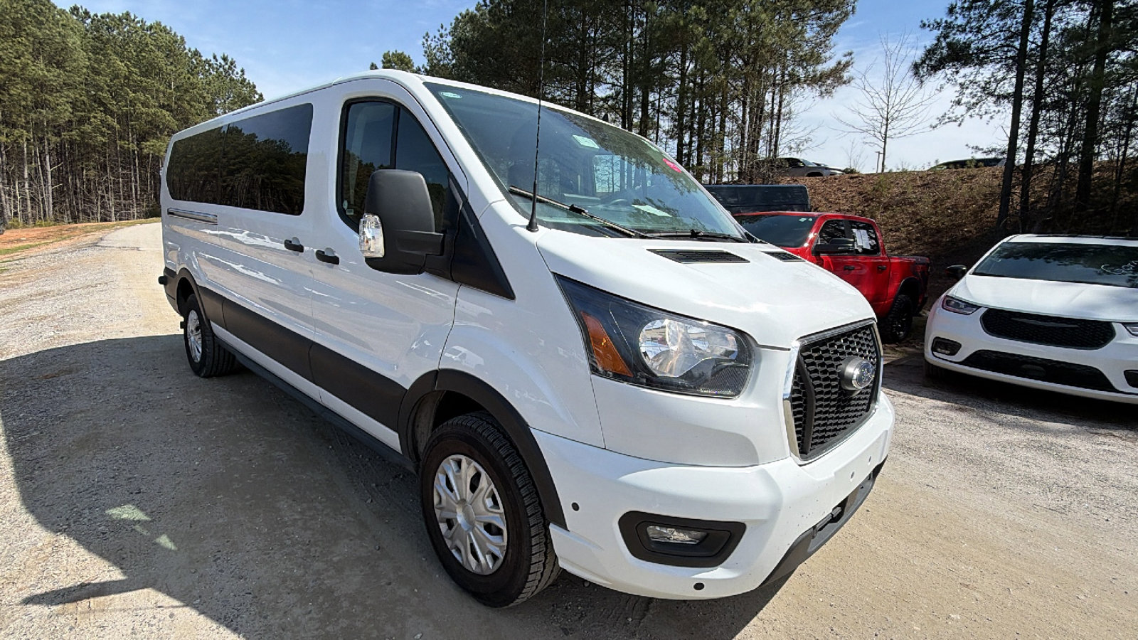 Used 2024 Ford Transit 350 XLT RWD image 5