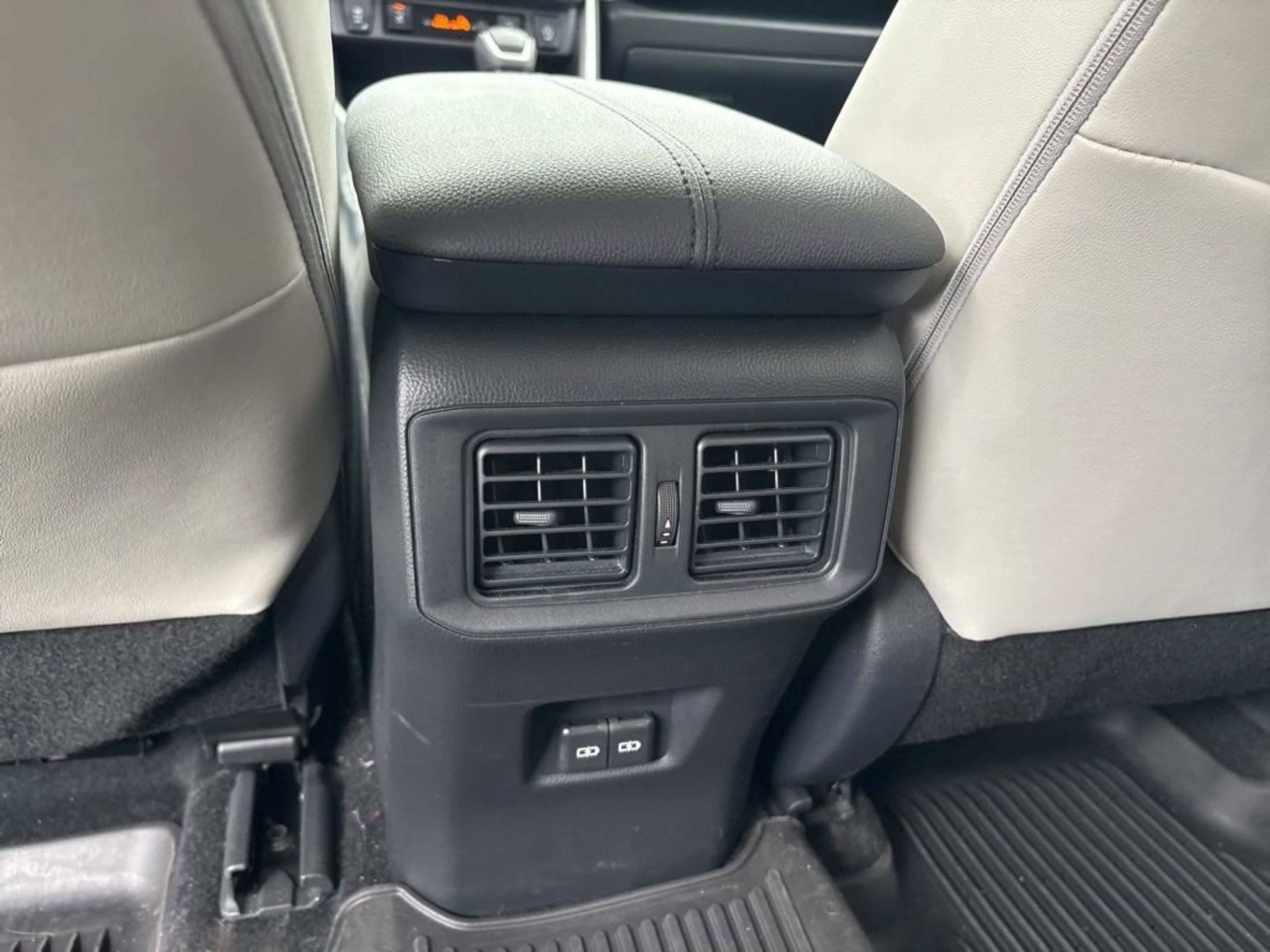 Used 2025 Toyota RAV4 XLE Premium FWD image 12