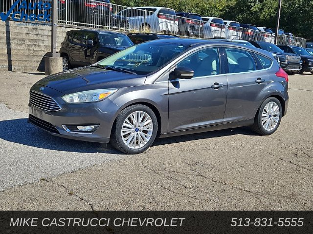 Used 2015 Ford Focus Titanium w/ Titanium Cold Weather Package FWD image 1