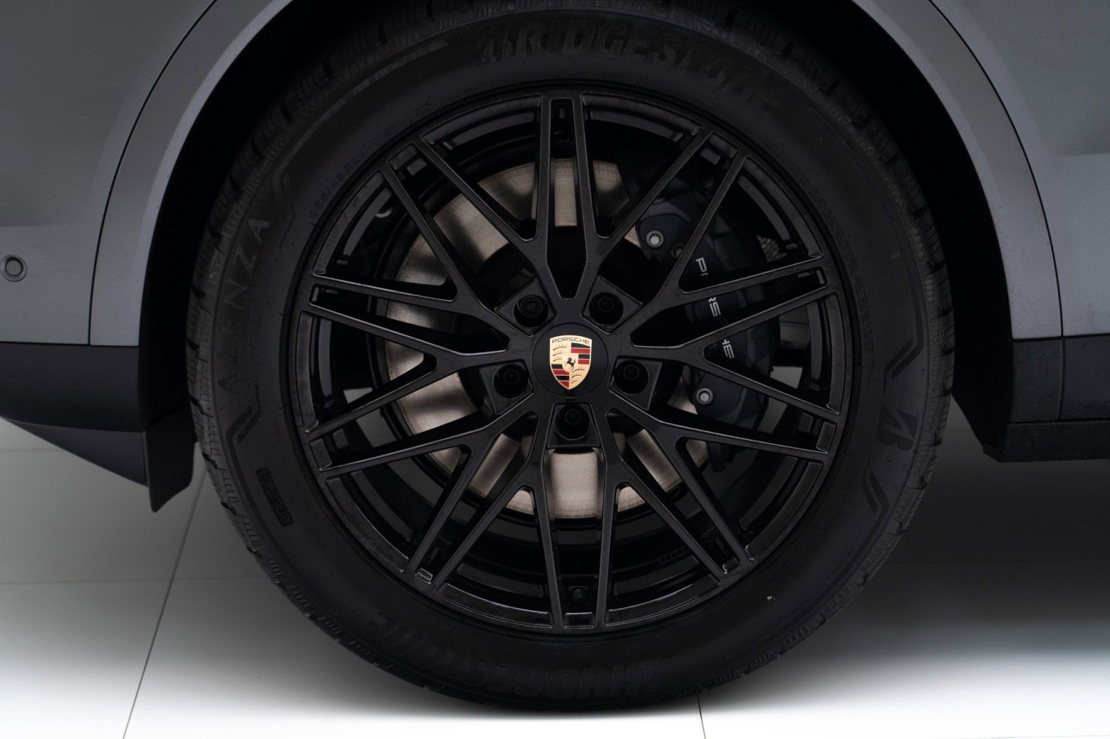 New 2026 Porsche Cayenne Coupe image 12