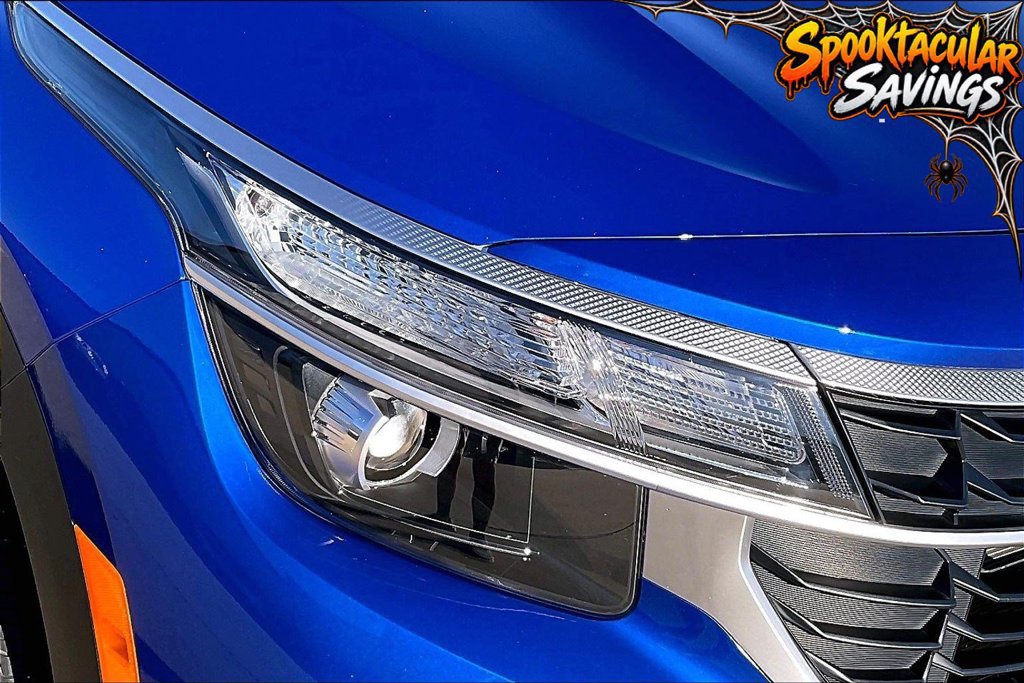 Used 2024 Kia Seltos LX AWD/4WD image 28