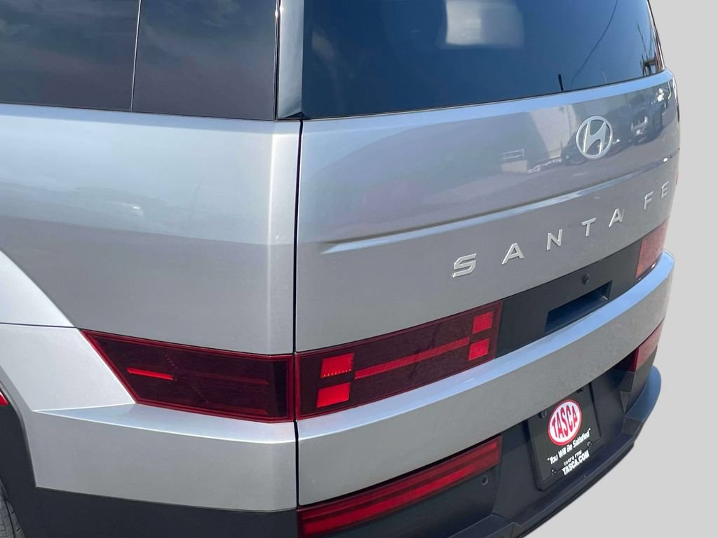 Certified 2025 Hyundai Santa Fe SE AWD/4WD image 11