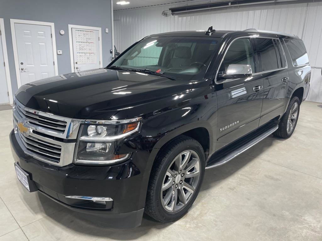 Used 2018 Chevrolet Suburban Premier image 3