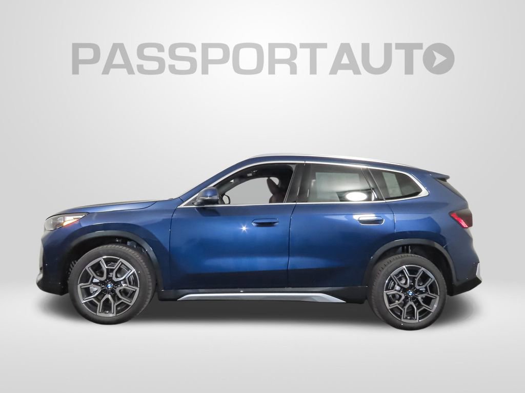Used 2025 BMW X1 xDrive28i w/ Convenience Package AWD/4WD image 2