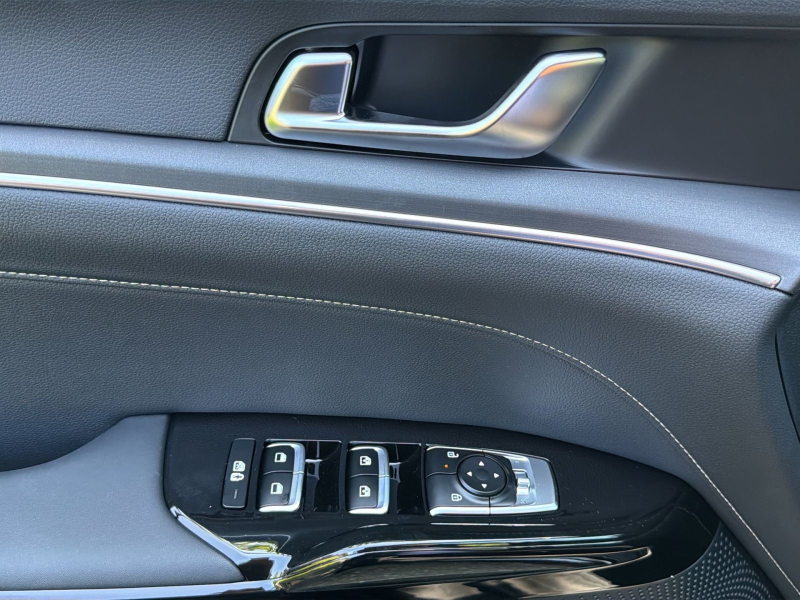 New 2026 Kia K5 GT-Line FWD image 35