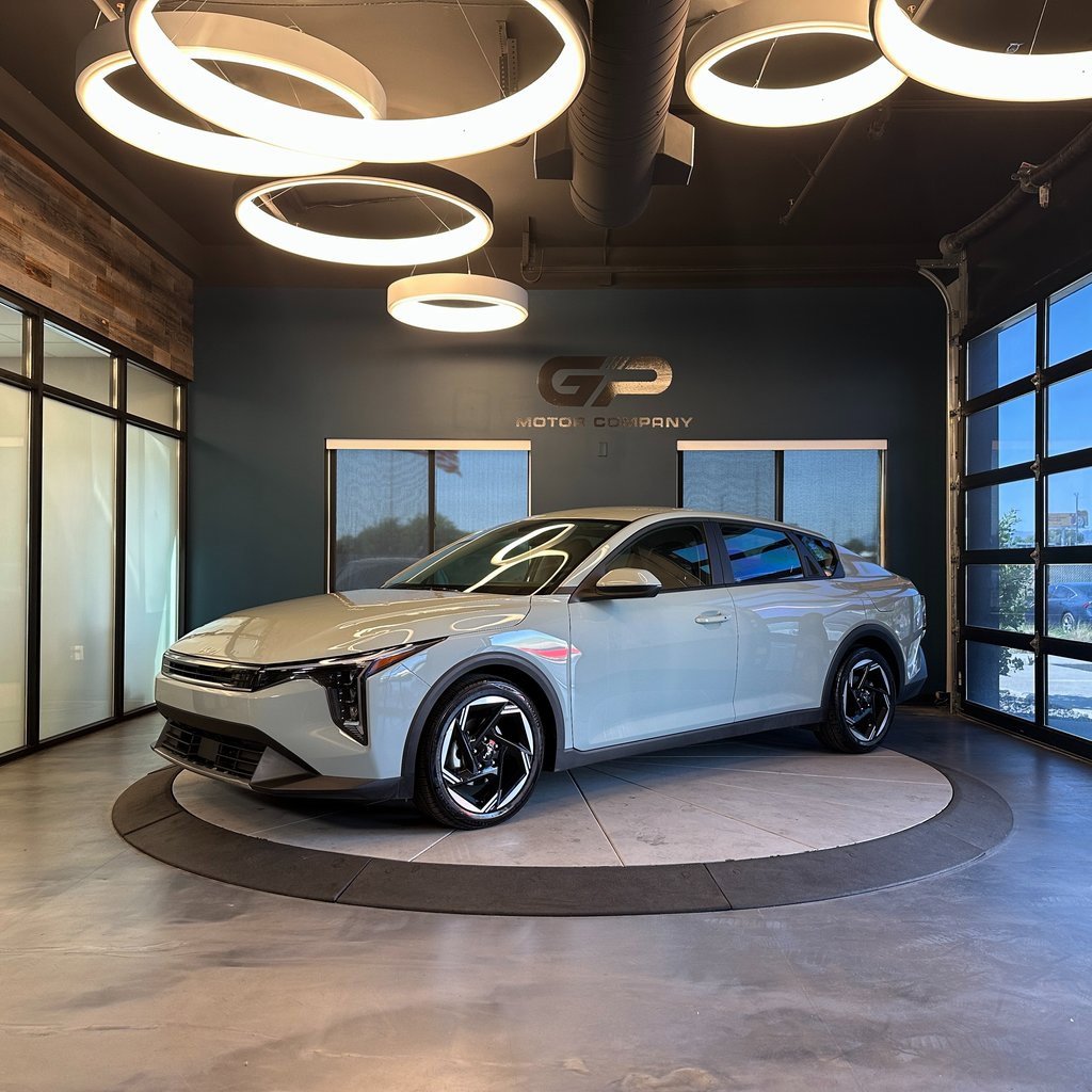 Used 2025 Kia K4 EX image 7